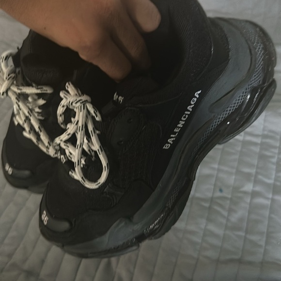 balenciaga triple s - Picture 4 of 4